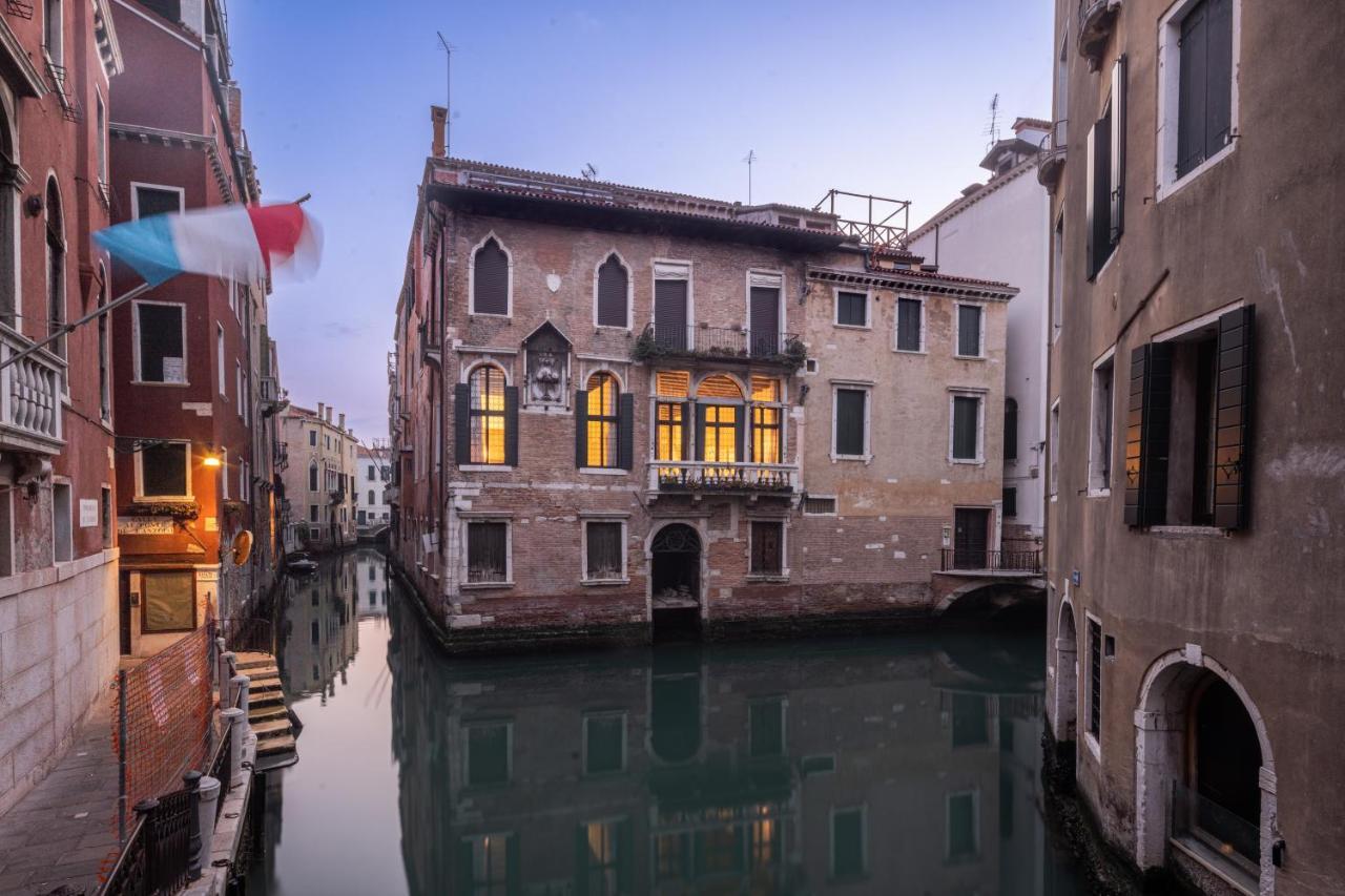 Apartament Palazzo Soranzo Noble Floor R&r *